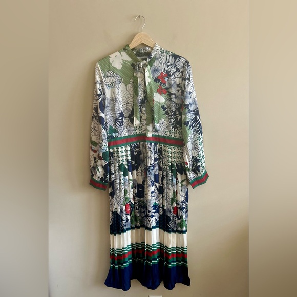 Dalia MacPhee | Tie Neck Printed Midi Dress, Size L - Picture 2 of 16